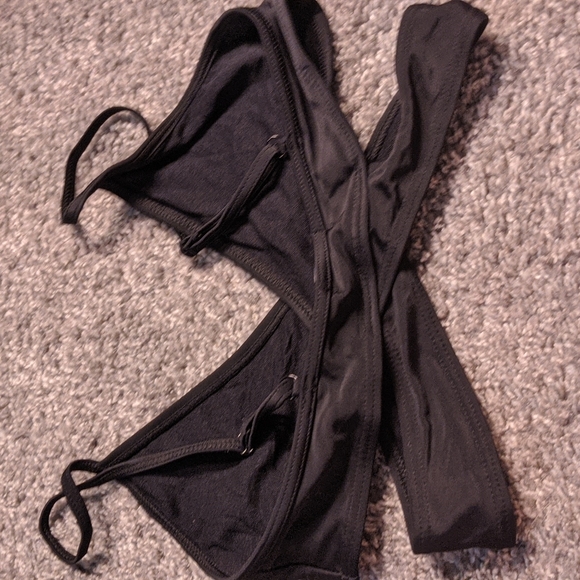 LAST CHANCE NWOT Poster Girl Crossover Bikini Top - Picture 3 of 3